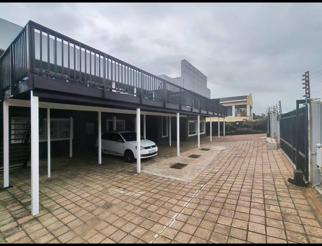11 BEDROOM HOUSE FOR SALE IN GLENASHLEY